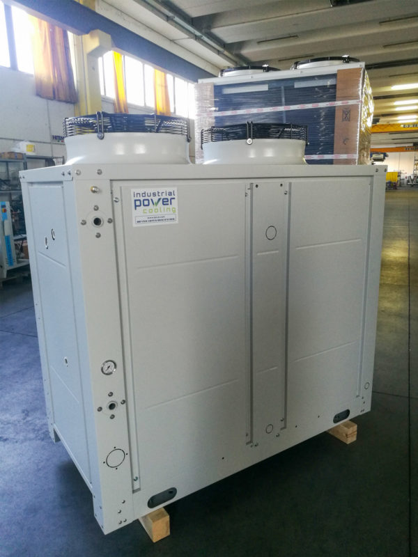 LSA chiller with pump